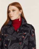 PEPALOVES <BR><BR>IMPERMEÁVEL PEPA - JAQUETA CISNES - PRETO - Image 3