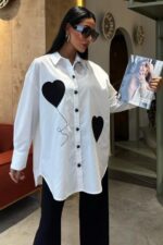 ELLA BY TAM<BR><BR>CAMISA CORAÇÕES