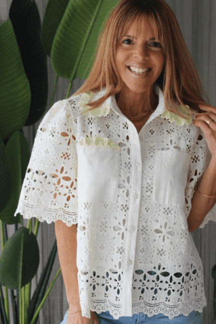 BLUSA AMARELO MANTEIGA C/ TOP INCLUIDO MARIA CATITA - TAM U