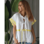 BLUSA LACINHOS E DETALHES AMARELOS MARIA CATITA - TAM U