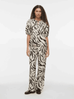 VILA <BR><BR> BLUSA VICLO NECK TOP - ZEBRA - Image 3