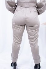 CALÇA CÓS SUBIDO COM CONTRASTE CINZA CAFOFO - Image 2