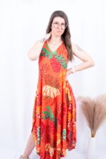 VESTIDO FOLHAS COLORIDAS FUNDO LARANJA TROPICAL BRASIL - TAM U