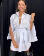 ELLA BY TAM<BR><BR>VESTIDO CAMISA MANGAS ABOTOADAS E CINTO BRANCO