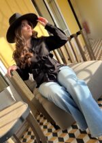 CAMISA PRETA C/ CINTO LARGO ELLA BY TAM - Image 2