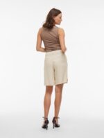 VILA <BR><BR> VIFLEA TAILORED SHORTS - Straight Fit - CRU - Image 3