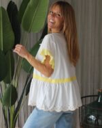BLUSA LACINHOS E DETALHES AMARELOS MARIA CATITA - TAM U - Image 3