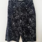 ELLA BY TAM<BR><BR> BERMUDA ANIMAL PRINT - PRETO E BRANCO