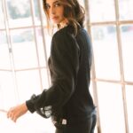 MAÏTTÈ <BR><BR> CONJUNTO CASACO E BÁSICA PRETO - TAM U