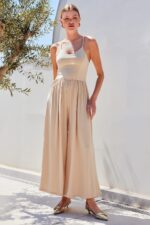 ELLA BY TAM <BR><BR> MACACÃO WIDE LEG ALÇA TRAÇADA BEGE - Image 6