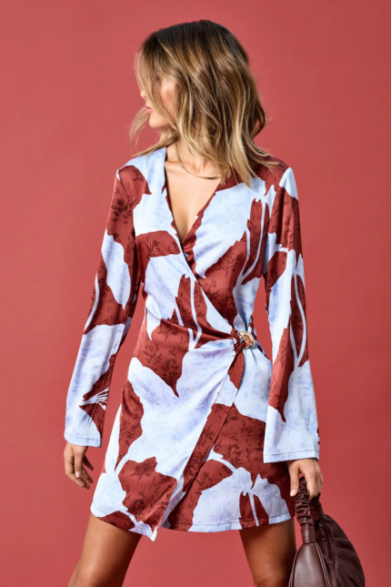 ONLY <BR><BR> ONLFREYLIA CHIGO SHORT WRAP DRESS - HOT CHOCOLATE MEGA IRIS