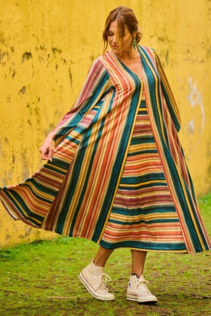 VESTIDO RISCAS FINAS MULTICOR TROPICAL BRASIL