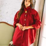 MAITTE <BR><BR> CAMISA VERMELHA COM DETALHES - TAM U