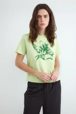 BALMOHK <BR><BR> TSHIRT LIRIO REGULAR LIME GREEN - Image 3