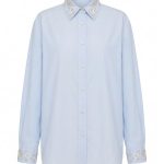 MAÏTTÈ <BR><BR>CAMISA AZUL BEBÉ COM DETALHES PRATA - TAM U