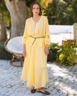 MAÏTTÈ <BR><BR> CAMISA AMARELO COM CINTO  - TAM U - Image 4