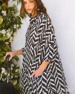 MAÏTTÈ <BR><BR>VESTIDO COMPRIDO PRETO - TAM U - Image 2